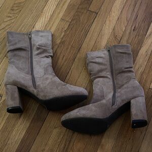 Pierre Dumas Beige Heeled Boots